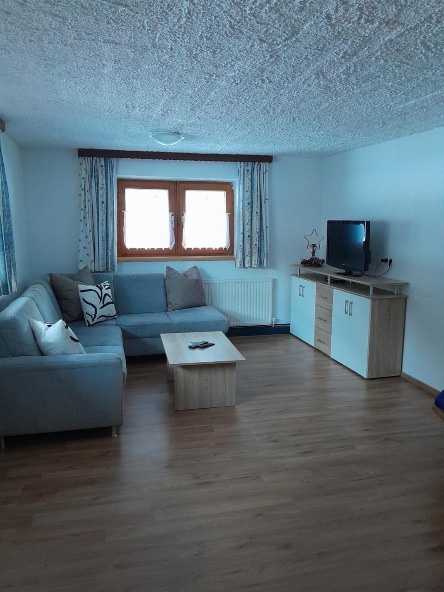 Ferienhof Bichlhof Arzl im Pitztal Room photo